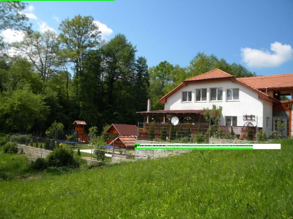 Hotel YOYO Zurli Park Resita Exterior foto